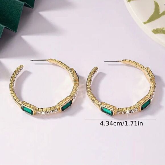 💚 NEW green rhinestone hoops with sparkling crystal accents 💚 - Picture 3 of 6